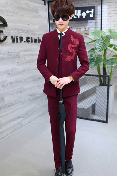 匠心啟航閱讀繡龍中山裝，休閑時尚學(xué)生中山裝