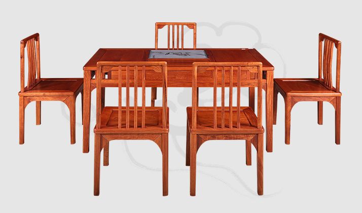 尋一張茶桌，享一方天地