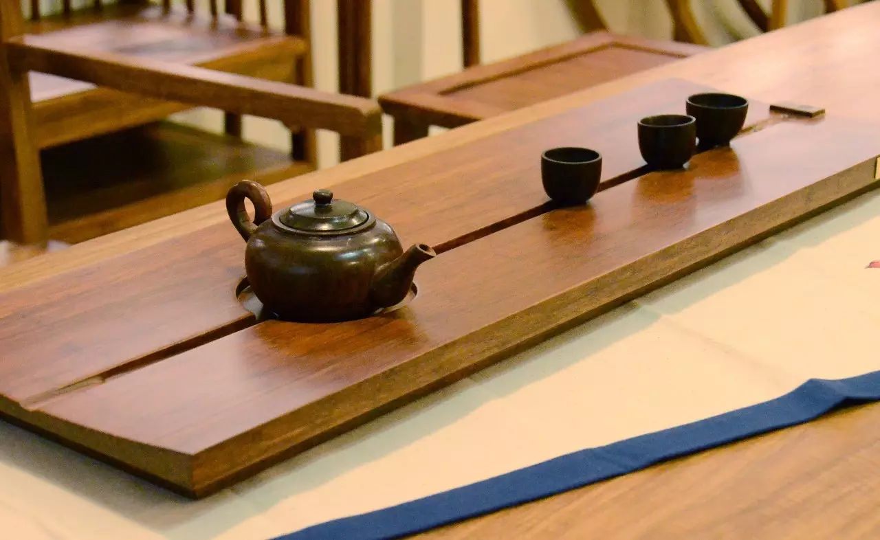 一方茶桌，萬種風情!