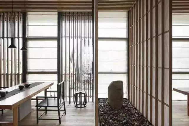 簡約茶桌，簡靜安寧