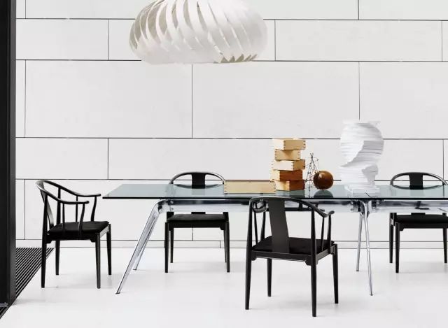 保留傳統(tǒng)突破刻板，打造現(xiàn)代中式椅子