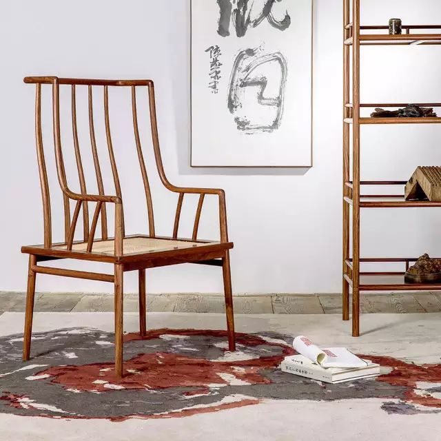 保留傳統(tǒng)突破刻板，打造現(xiàn)代中式椅子