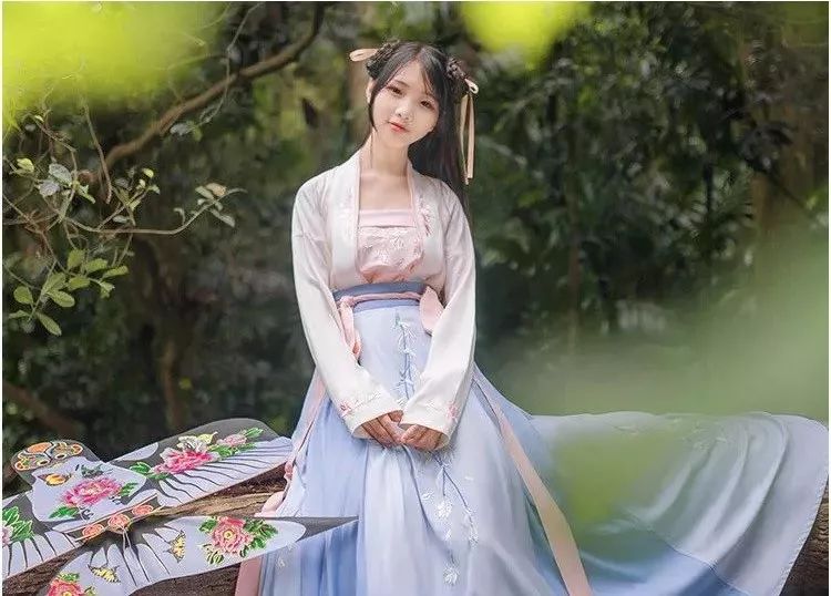 與漢服相遇，如沐春風(fēng)