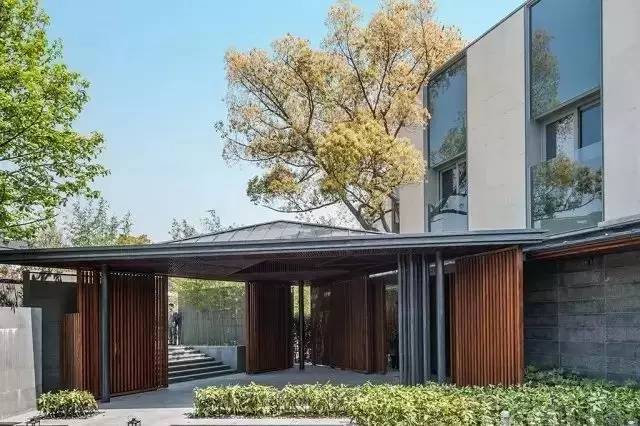 論新中式建筑中的景觀手法，傳統(tǒng)藝術(shù)構(gòu)造