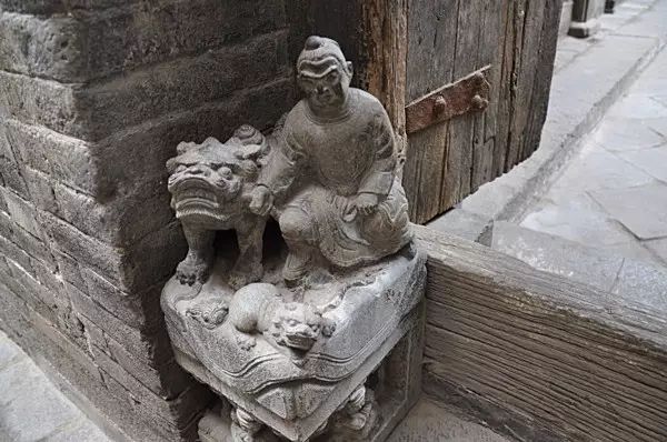 中國古建筑中的雕刻藝術(shù)，精美絕倫