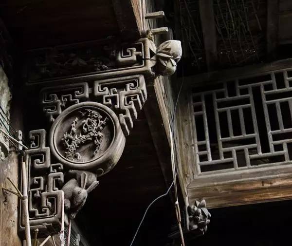 中國(guó)古建筑中的雕刻藝術(shù)，精美絕倫