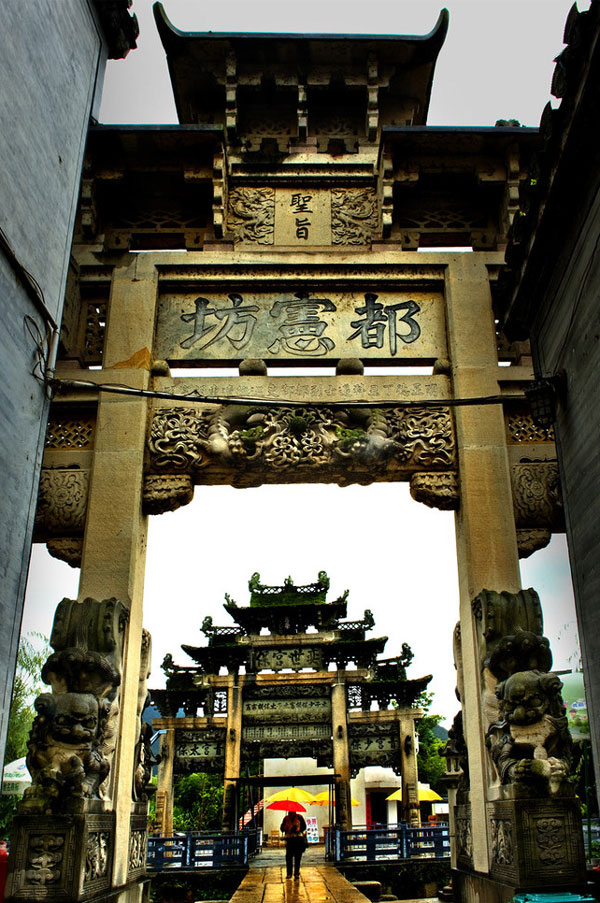 中國古建筑中的雕刻藝術(shù)，精美絕倫