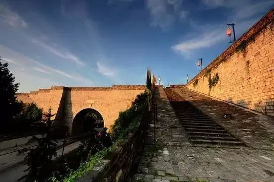 古城今壁相對(duì)影，南京城墻博物館落戶秦淮