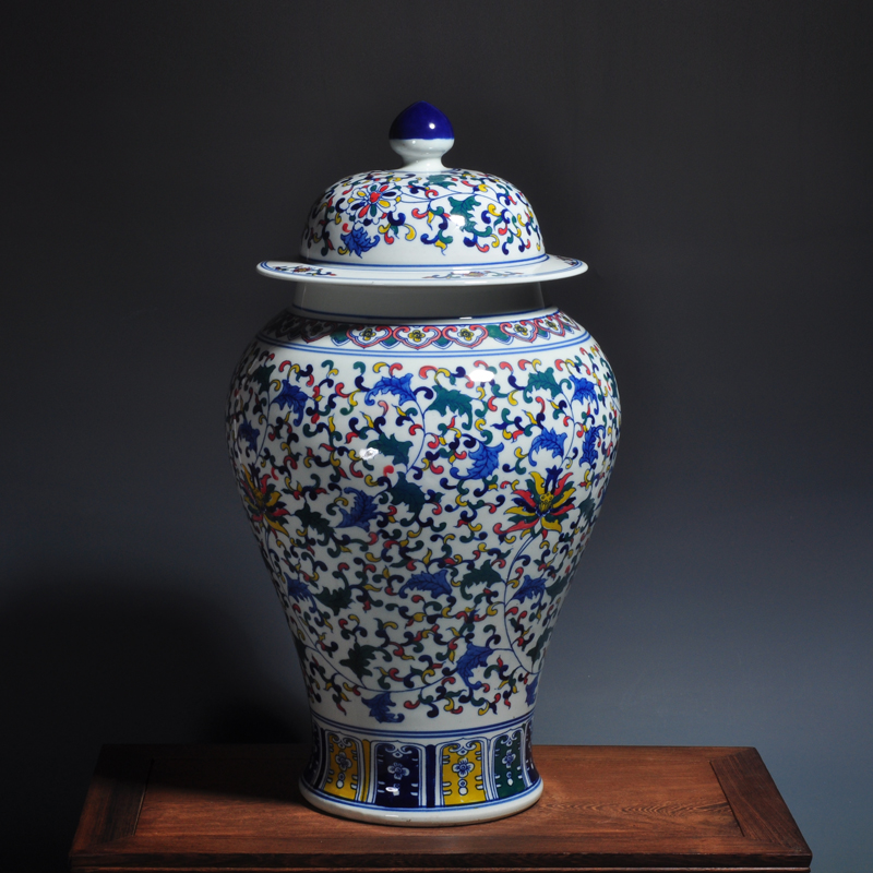 精美的陶瓷，多彩的陶器