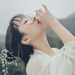 文藝清新女生頭像，唯美古風真人頭像