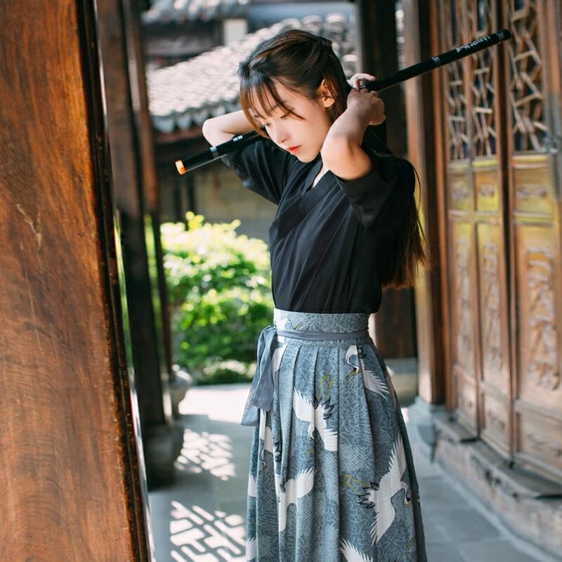 匠心啟航閱讀江南素兮漢服，復古套裙?jié)h服圖片