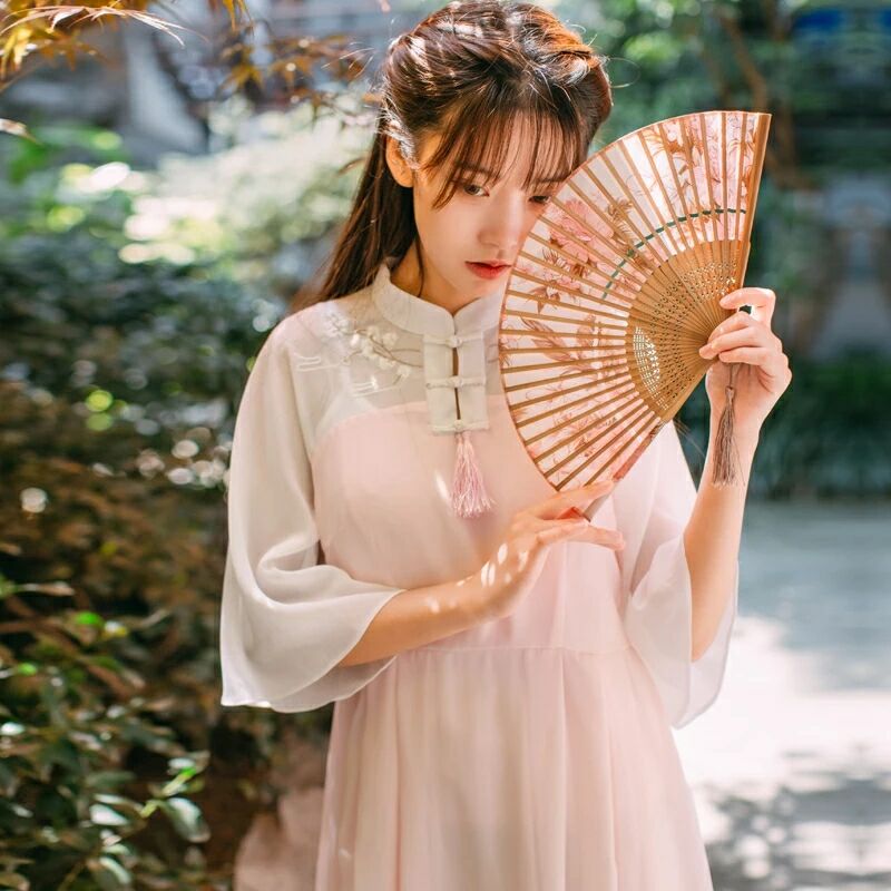 唯美小清新漢服，一種笙歌婉轉(zhuǎn)的氣質(zhì)