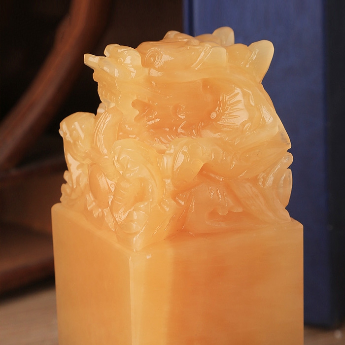 乾隆傳國(guó)五方九龍玉璽（贗品）