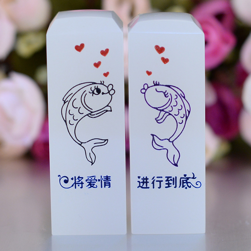 玉見(jiàn)·姻緣之?。ㄈ? src="/yuedu/d/file/bigpic/190404/04/4-1F215112637.jpg" / data-OYdY="lmsvXx"></p>
<p style="text-align: center;" data-ruYO="x23E6g">
	<img alt=