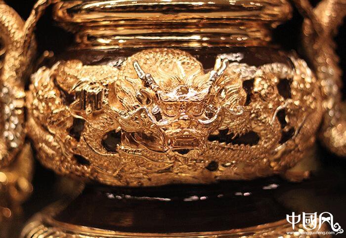 純銅鎏金雙龍香爐，雙耳龍香爐盤香爐