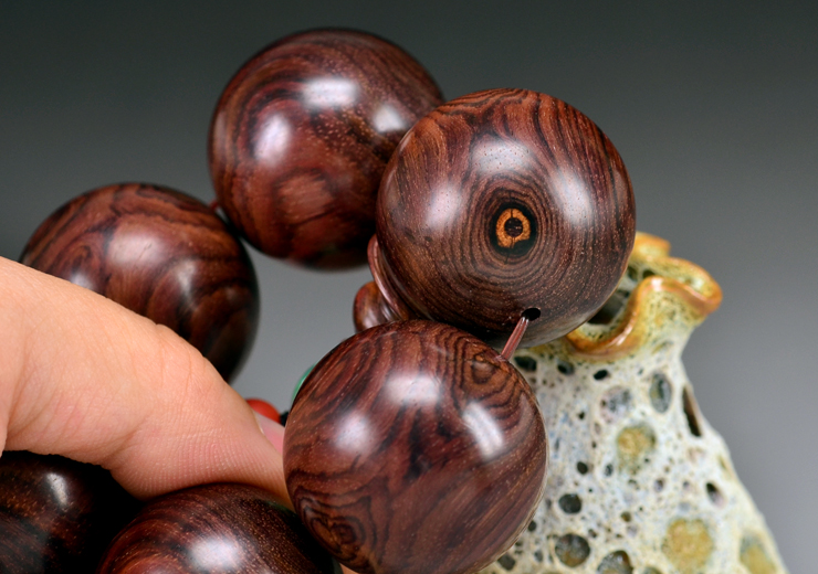 海南黃花梨鬼臉手串