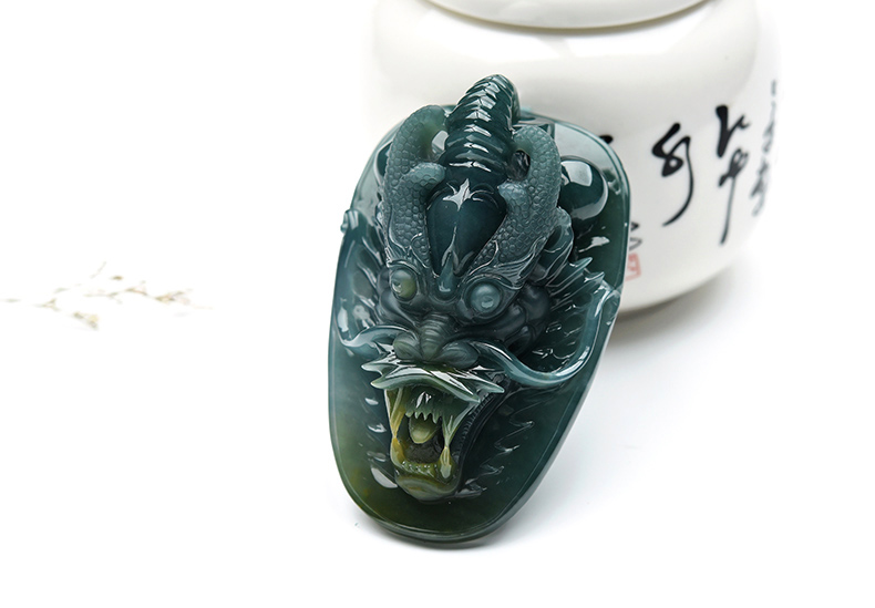 果敢翡翠，藍(lán)水翡翠龍牌玉器