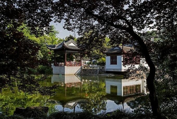 南翔古猗園掠影，亭臺水榭
