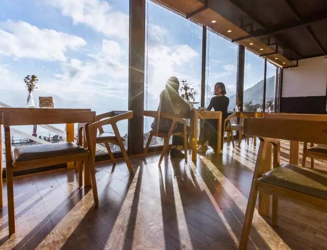 四川理縣浮云牧場(chǎng)