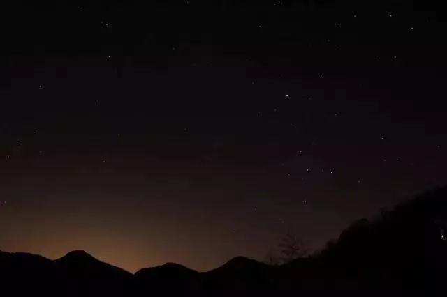 浙江杭州 越過(guò)山丘民宿