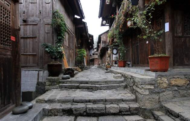 龔灘古鎮(zhèn)望江客棧