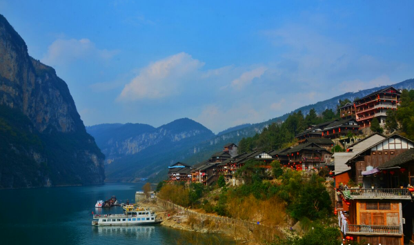 千年一 夢，醉在龔灘古鎮(zhèn)紅樓客棧