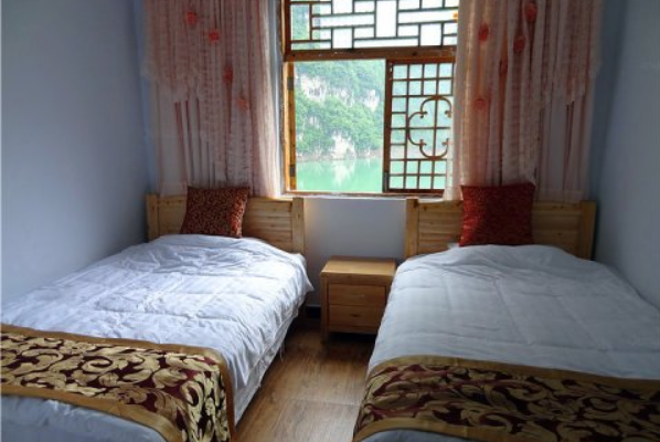 千年一 夢，醉在龔灘古鎮(zhèn)紅樓客棧