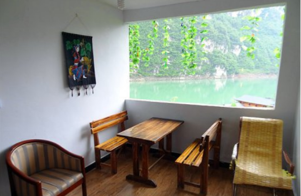 千年一 夢，醉在龔灘古鎮(zhèn)紅樓客棧