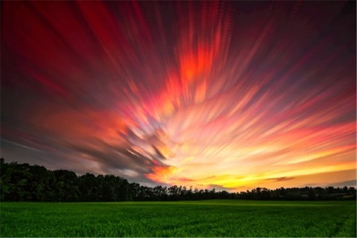 彩繪圖片，用相機(jī)彩繪天空