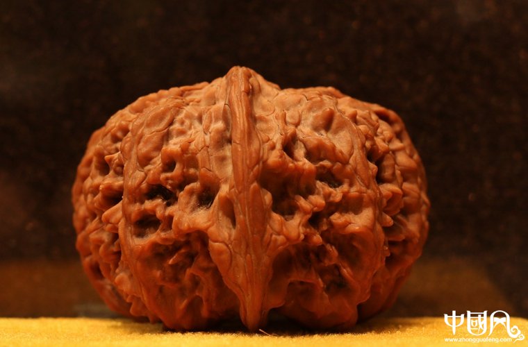 精品四棱滿天星獅子頭核桃（收藏級）