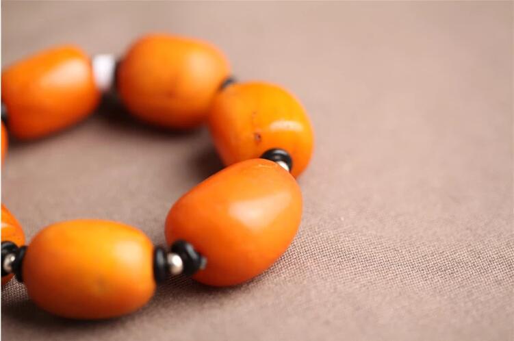 匠心啟航閱讀天然琥珀老蜜蠟手串