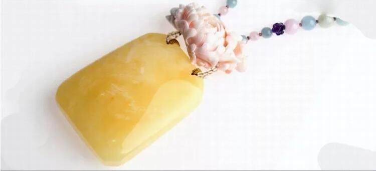 天然琥珀蜜蠟吊墜，琥珀蜜蠟保養(yǎng)方法