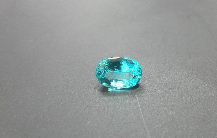 藍(lán)碧璽裸石戒面，碧璽的功效與作用