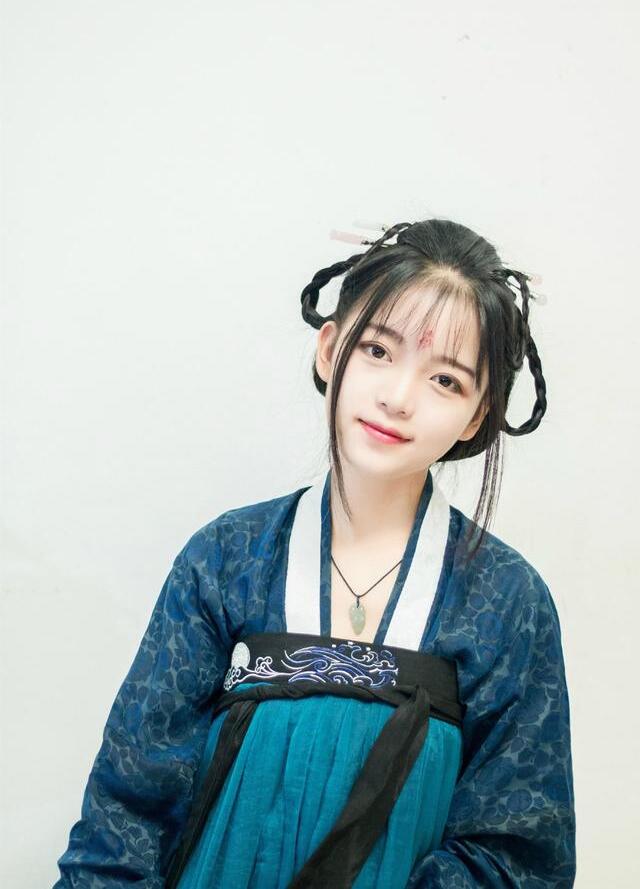 匠心啟航閱讀漢服女古裝