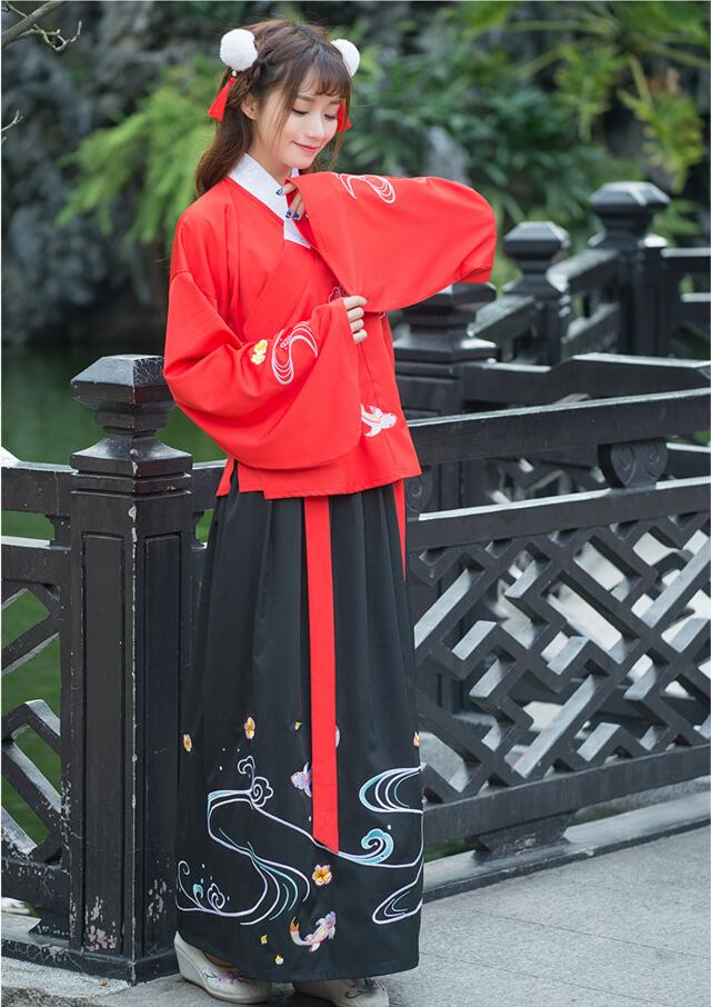 改良匠心啟航閱讀襖裙刺繡花襦裙古裝圖片