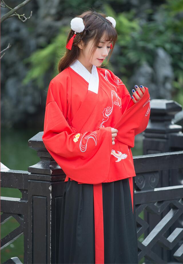 改良匠心啟航閱讀襖裙刺繡花襦裙古裝圖片