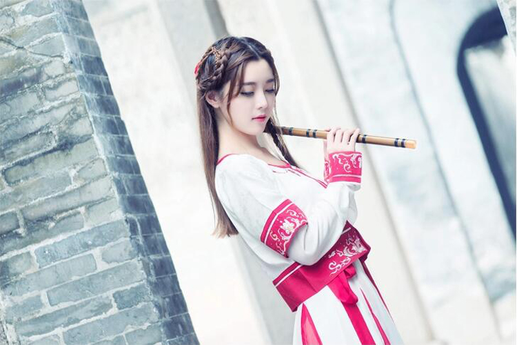 匠心啟航閱讀古裝漢元素表演服