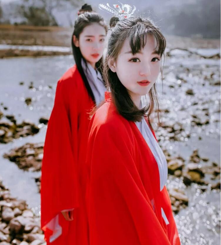 匠心啟航閱讀長款仙女古裝圖片