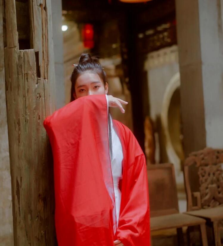 匠心啟航閱讀長款仙女古裝圖片