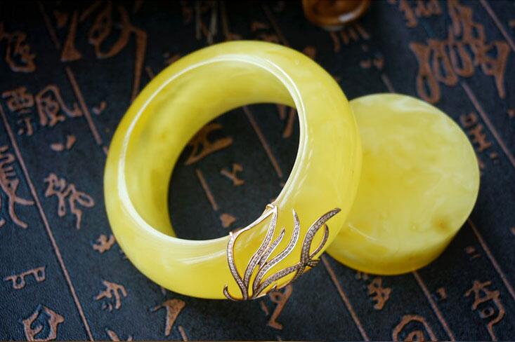 萬年琥珀，千里芬香！