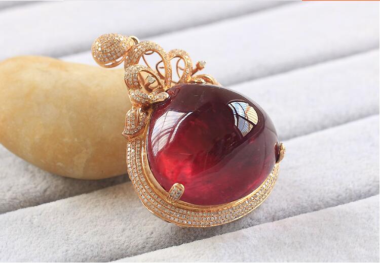 水晶，女生最好的裝飾品！