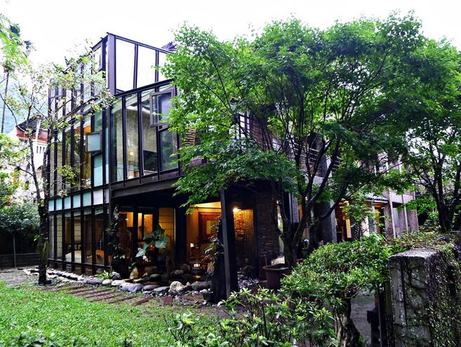 花蓮回音谷森林，民宿玻璃房民宿