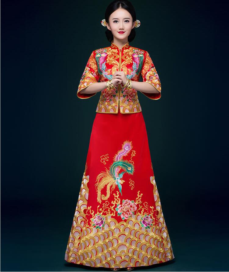 匠心啟航閱讀刺繡錦緞復(fù)古嫁衣中式禮服