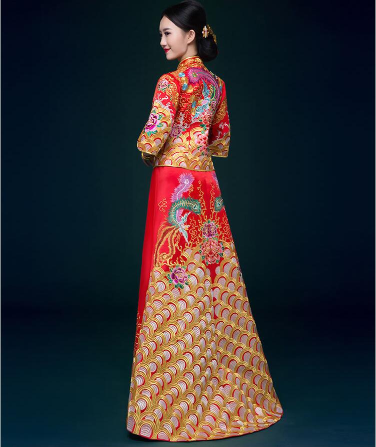 匠心啟航閱讀刺繡錦緞復(fù)古嫁衣中式禮服