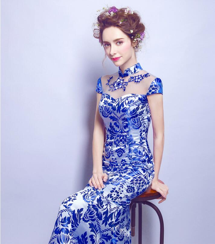 匠心啟航閱讀青花瓷魚尾旗袍中式禮服
