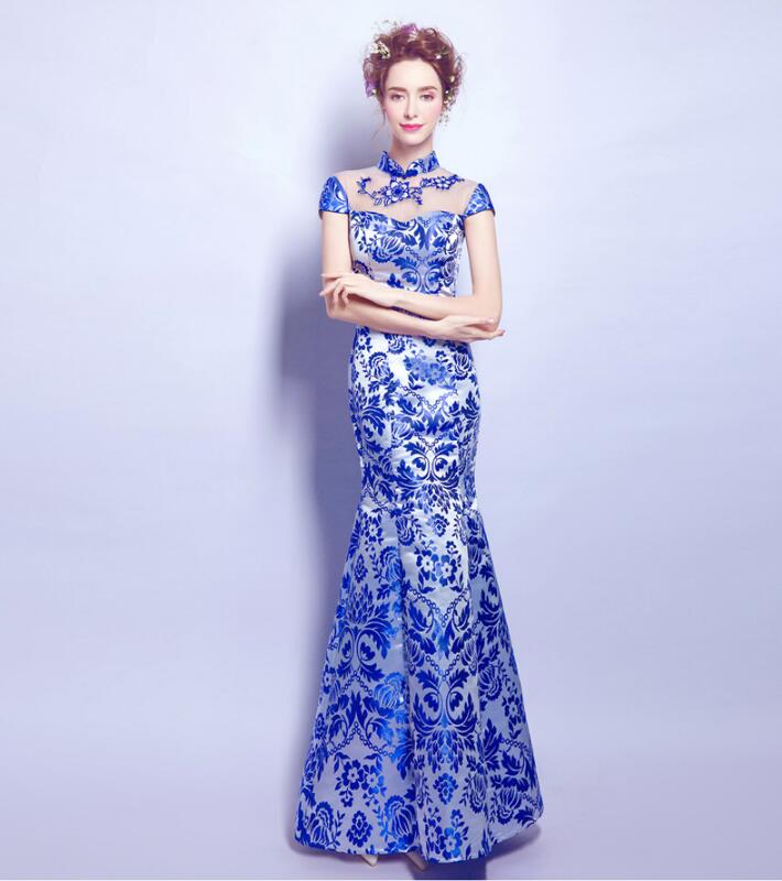 匠心啟航閱讀青花瓷魚尾旗袍中式禮服