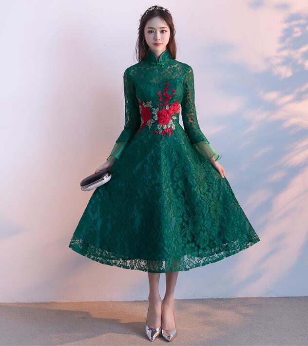 匠心啟航閱讀盤扣蘇繡印花中式禮服