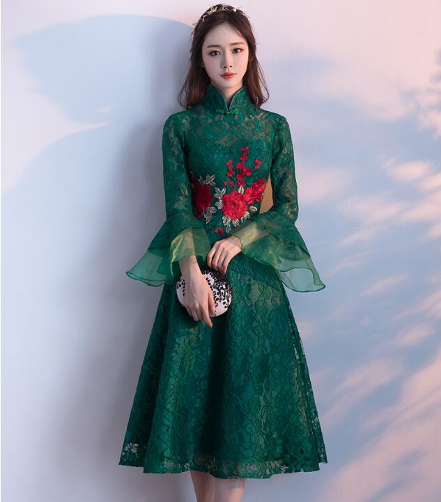 匠心啟航閱讀盤扣蘇繡印花中式禮服