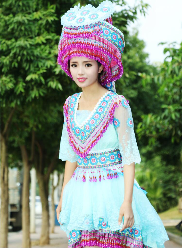 匠心啟航閱讀民族服裝苗族服飾