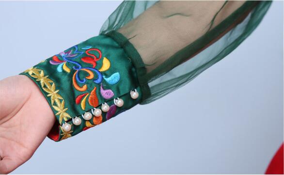 匠心啟航閱讀刺繡新娘禮服中式婚禮禮服